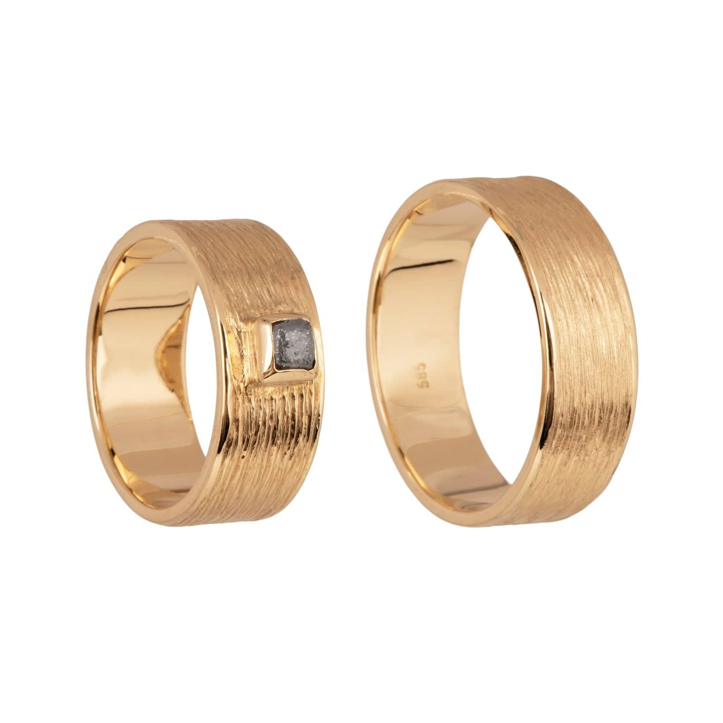 Structure 14 kt white gold diamond wedding rings, side view.