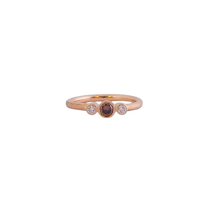 Trippel Diamond 14 kt gold diamond engagement ring, front view.