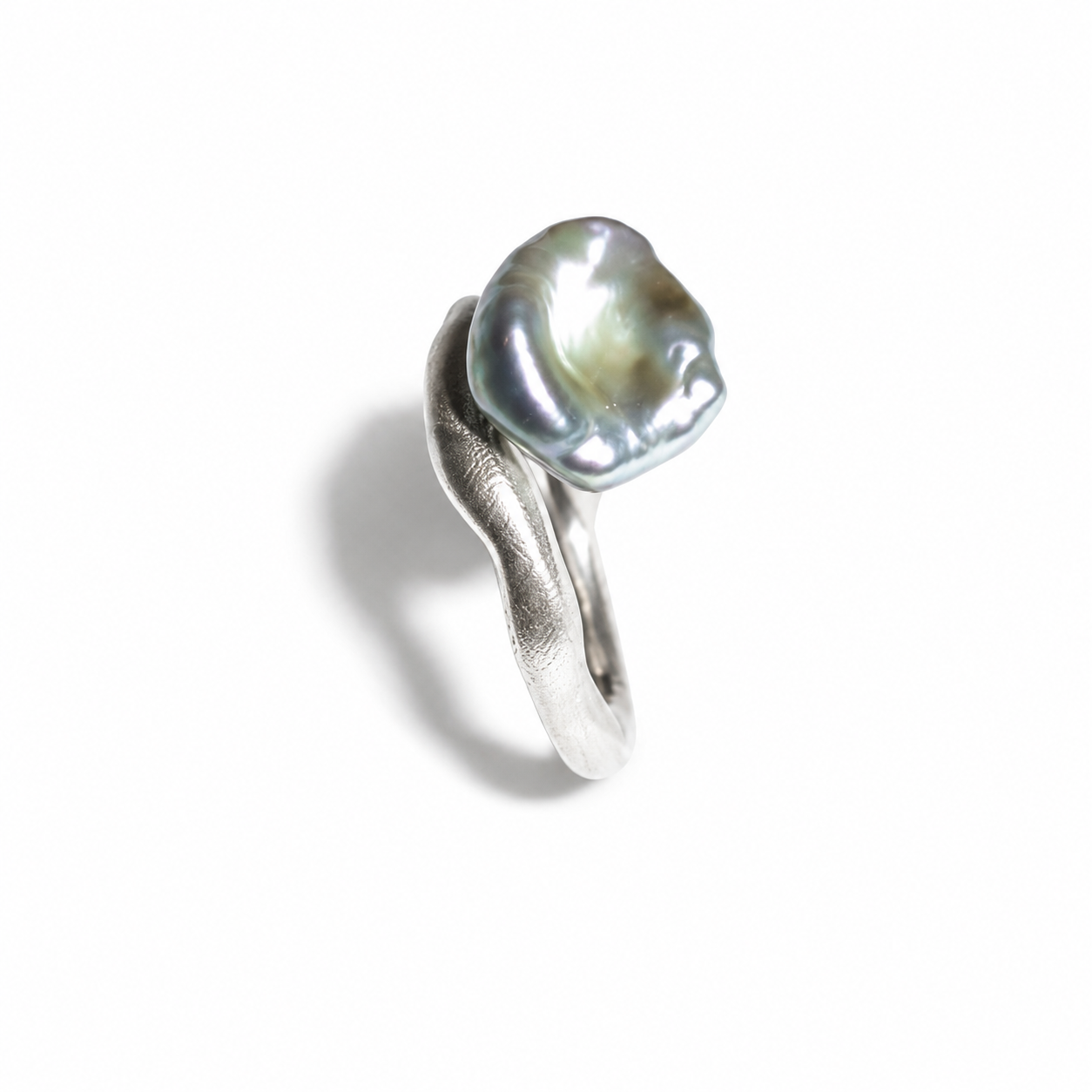 Keshi Curves sølv ring