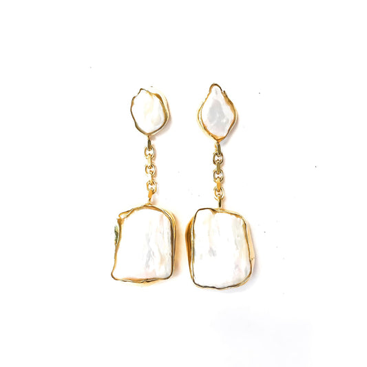 Frame Baroques gold plated silver earrings, front view.