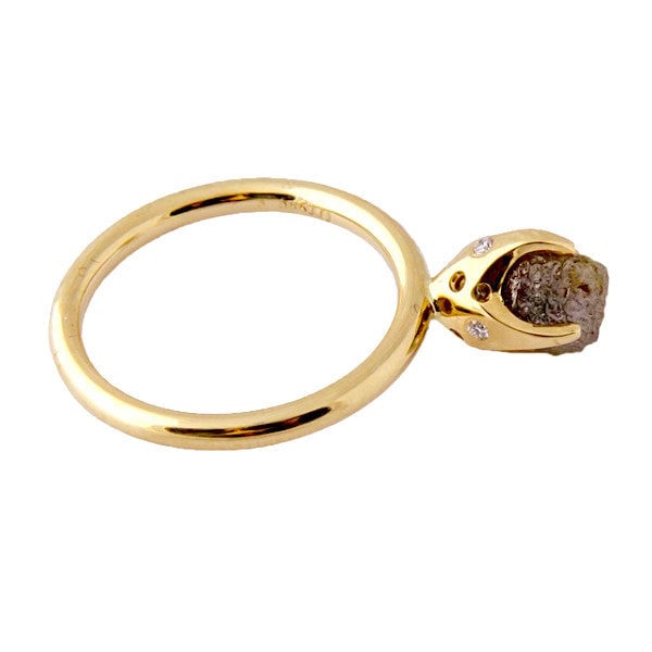 Raw Rock diamant ring i 14 kt guld, set fra toppen.