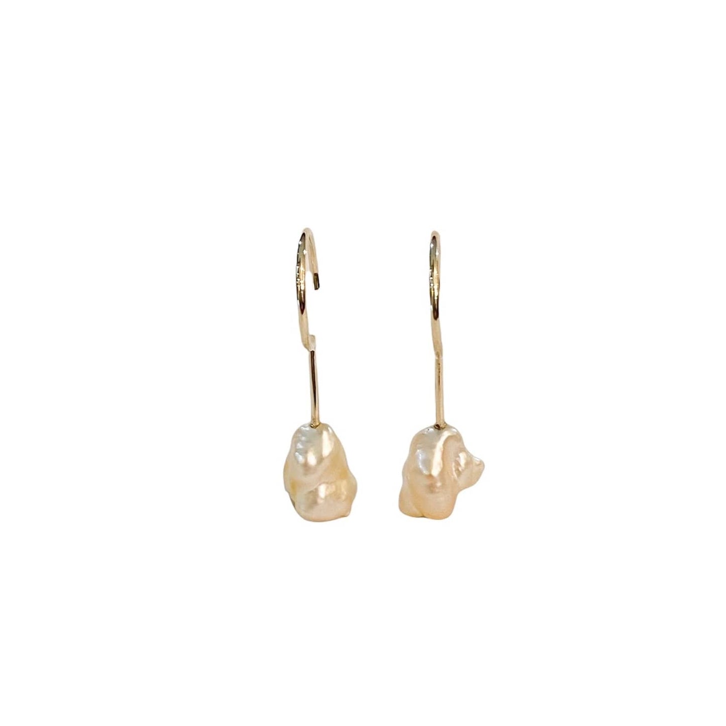 Simple Keshi Golden Small 14 kt gold earrings, front view.